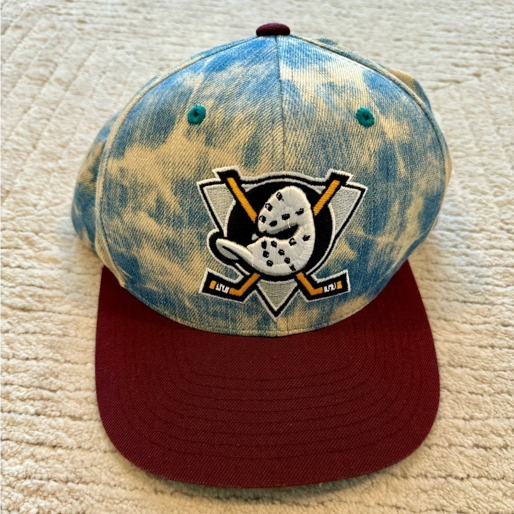 Anaheim MIGHTY Ducks MITCHELL & NESS hat
